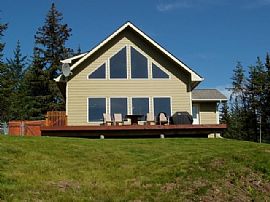 Single Family Home in Homer, AK (Photo 6 of 6)