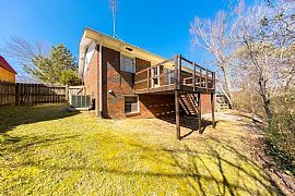 Very Pretty 3 Bed 3 Bath Home in Center Point, AL (Photo 2 of 11)