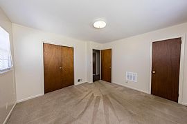 Very Pretty 3 Bed 3 Bath Home in Center Point, AL (Photo 7 of 11)