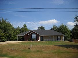 House For Rent =3 Beds 2 Baths 1,345 Sqft in Phenix City, AL