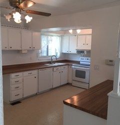 Single Family Home in Great Location in Broomfield, CO (Photo 5 of 9)