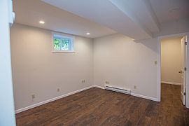 4 Bed, 3.5 Bath, 1200 Sqft, $2,600 in New Canaan, CT (Photo 10 of 12)