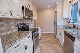 4 Bed, 3.5 Bath, 1200 Sqft, $2,600 in New Canaan, CT (Photo 3 of 12)