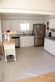 3 Bed, 2 Bath in Rollingwood / Nw Okc in Oklahoma City, OK (Photo 9 of 12)