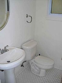 For Rent - U of M North Campus Area, Skyline High School. in Ann Arbor, MI (Photo 5 of 5)