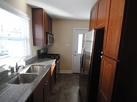 Located Near Beautiful Parks and Plenty of Shopping, Dining And in Chicago, IL (Photo 2 of 5)