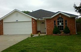 Beautifully Remodeled. 3bedroom, 2bathroom,2car Garage in Cente in Centerton, AR