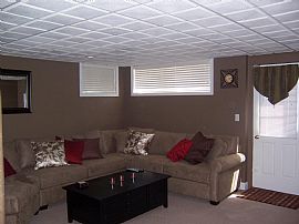 Great Property Located in Nice Neighborhood  in Springfield, MA (Photo 4 of 10)