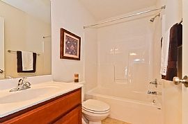 4 Bed, 2.5 Bath, 3000 Sqft, $1,650 in Elkridge, MD (Photo 7 of 10)