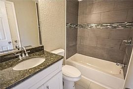 Beautifully Updated 3br/2br in Tampa, FL (Photo 8 of 8)