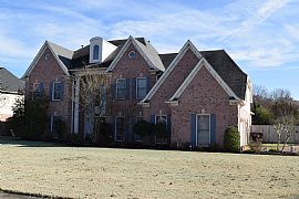 Home Details For 1726 John Ridge Dr in Collierville, TN