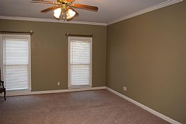 Home Details For 1726 John Ridge Dr in Collierville, TN (Photo 6 of 12)