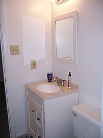 Cheerful, Bright 4 Level Townhome in "North Creek" in Germantown, MD (Photo 10 of 12)