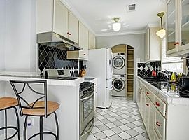 Cute-As-A-Button Shepherd Forest Home For Lease with Easy Acces in Houston, TX (Photo 5 of 11)