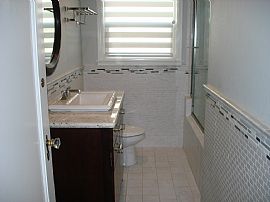 Adorable Tower Beauty! This Home Features 3 Very Spacious  in Fresno, CA (Photo 7 of 7)