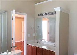 Beautiful Ranch Style 3 Bedroom,2 Bath Home Featuring in Charlotte, NC (Photo 4 of 4)