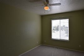 Charming Home 4 Bedrooms, 2.5 Bathrooms/3 Car Garage in Nampa, ID (Photo 4 of 11)