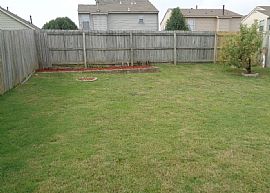 Beautiful Gorgeous 3bedrooms 2baths 2car Garag in Memphis, TN (Photo 8 of 9)