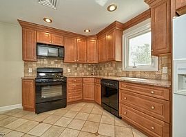 Beautiful Cape Located on a Quiet Street in Clifton, NJ (Photo 10 of 10)