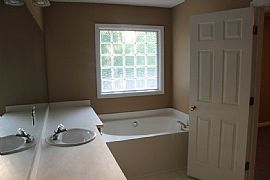 Lovely 4 Beds 2 Baths Home Is in a Central Location with a Larg in Columbus, GA (Photo 6 of 8)