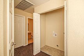 Home Details For 205 Red Horizon Ter in Henderson, NV (Photo 10 of 12)