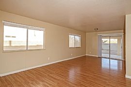 Home Details For 205 Red Horizon Ter in Henderson, NV (Photo 2 of 12)