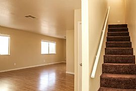 Home Details For 205 Red Horizon Ter in Henderson, NV (Photo 6 of 12)