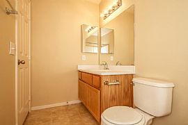 Home Details For 205 Red Horizon Ter in Henderson, NV (Photo 9 of 12)