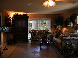 Home Sweet Home in Woodland Hills, CA (Photo 6 of 7)