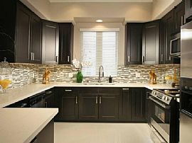 Stunning Front Facing, 3 Bedrooms, Bright Condo in Glendale. in Glendale, CA (Photo 2 of 7)