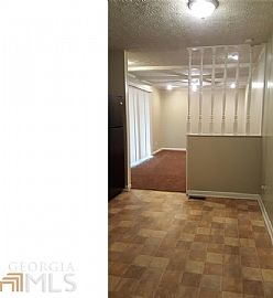 3br/2ba Ranch in Marietta.  in Marietta, GA (Photo 4 of 6)