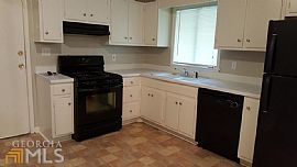 3br/2ba Ranch in Marietta.  in Marietta, GA (Photo 5 of 6)