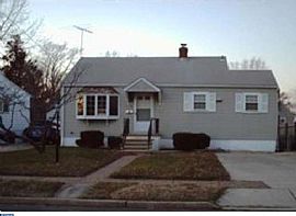 Large, Freshly Painted, Expanded Ranch in Bellmawr, NJ