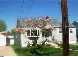 Large, Freshly Painted, Expanded Ranch in Bellmawr, NJ (Photo 2 of 5)