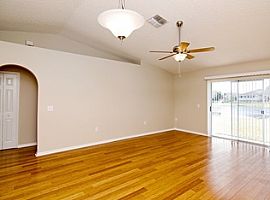 Amazing 3bedrooms and 2 Baths in a Very Peaceful Environment  in Jacksonville, FL (Photo 10 of 10)