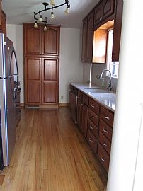 Home Details For 425 W 1st Ave in Cheyenne, WY (Photo 8 of 12)