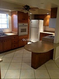 4 Bedrooms and 2.0 Bathrooms.Schools Are Wasden Howard in Las Vegas, NV (Photo 2 of 9)