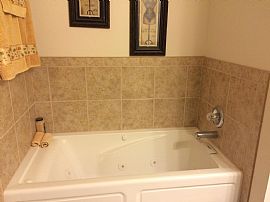 Gorgeous 4 Bedroom - Split Plan with 2 Full Baths in Mobile, AL (Photo 5 of 7)