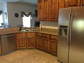 Gorgeous 4 Bedroom - Split Plan with 2 Full Baths in Mobile, AL (Photo 6 of 7)