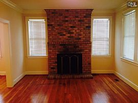 3 Bedrooms, 1.5 Baths All Brick Home Located in Melrose Heights in Columbia, SC (Photo 3 of 6)