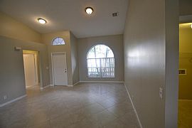 3 Bedrooms, 2.5 Baths, 2 Car Garage in Coral Springs, FL (Photo 3 of 6)