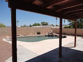 Beautiful 4 Bed 2 Bath Home Has 1,515 Square Feet of Living Spa in Tucson, AZ (Photo 3 of 7)