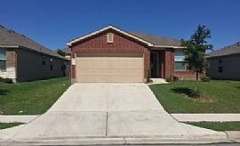 Beautiful 3 Bedroom, 2 Bath 1 Story Home in Great Location! in Austin, TX