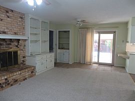 Absolutely Fabulous 4bedrooms 3.5baths 2car Attached Garage in Wichita, KS