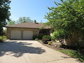 Absolutely Fabulous 4bedrooms 3.5baths 2car Attached Garage in Wichita, KS (Photo 10 of 10)