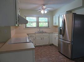 Absolutely Fabulous 4bedrooms 3.5baths 2car Attached Garage in Wichita, KS (Photo 3 of 10)