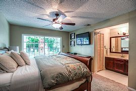 Gorgeous Home in The Heart of The Woodlands in Panther  in Spring, TX (Photo 3 of 3)