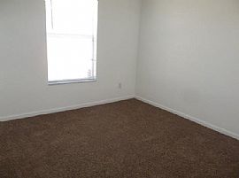 Beautiful Rental Home - Immediate Move In in Port Charlotte, FL (Photo 7 of 10)