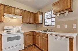 Upgraded Apartment in Georgetown, TX (Photo 10 of 10)