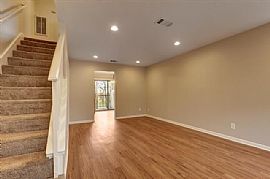Upgraded Apartment in Georgetown, TX (Photo 3 of 10)